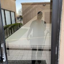 Top-Quality-Commercial-Window-Cleaning-in-Frisco-Tx 0